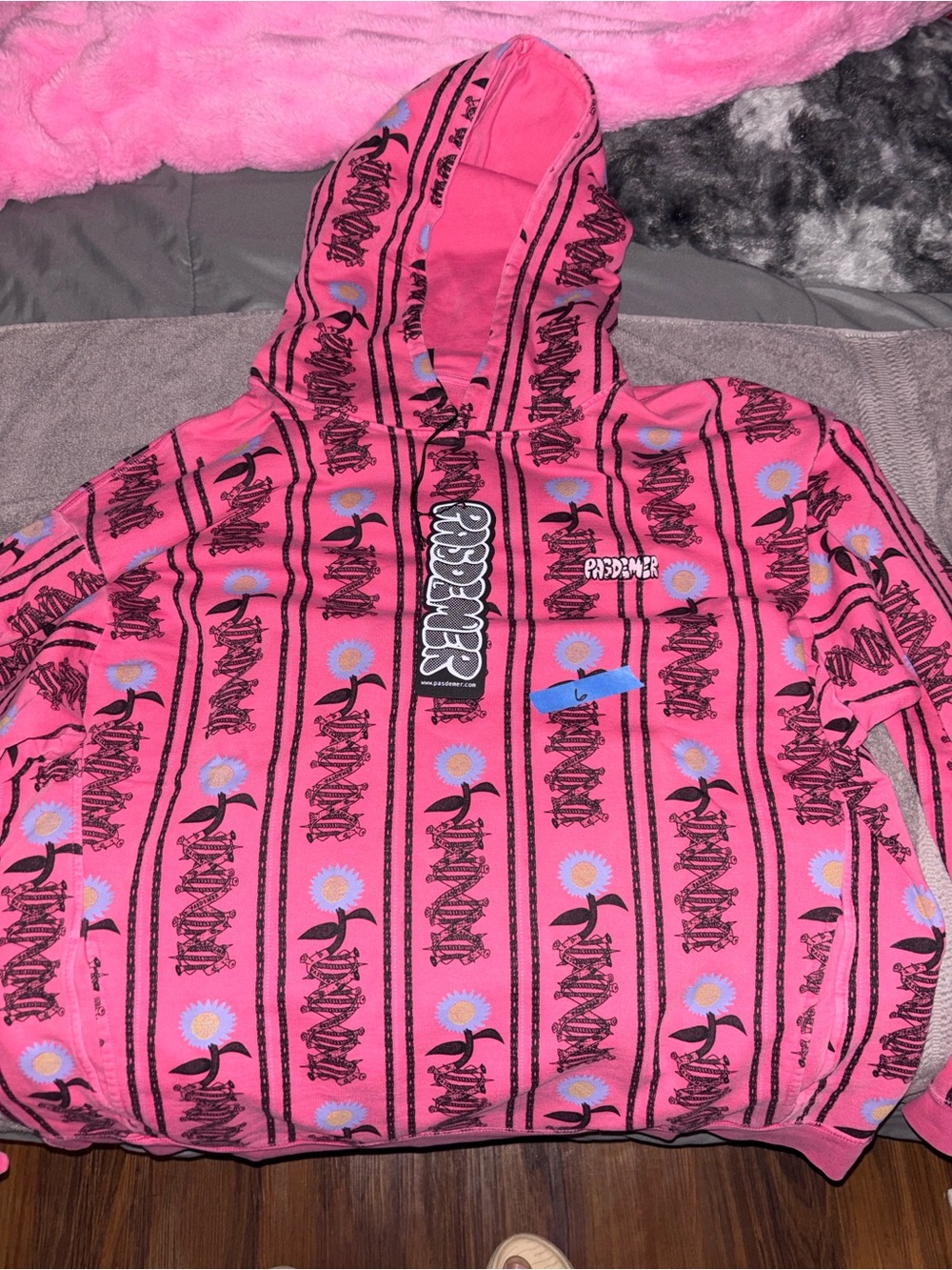 Pink Graphic Pullover Hoodie with Allover Print -